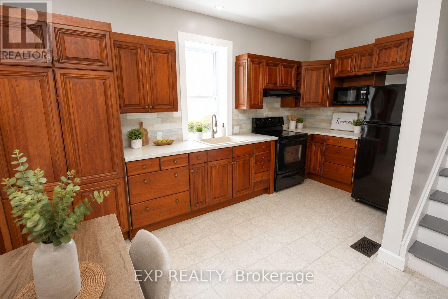#A 3 Bergin Street, North Stormont, Ontario, K0C1K0, North Stormont, Ontario — photo 4 of 5
