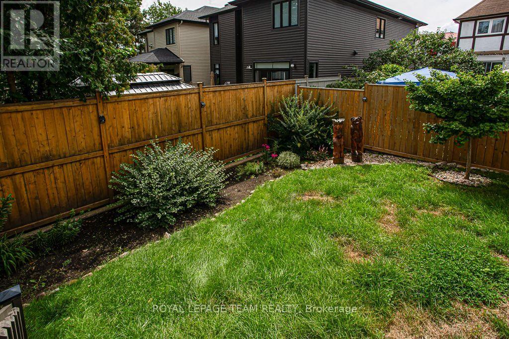 2756 MASSICOTTE LANE - Image 28