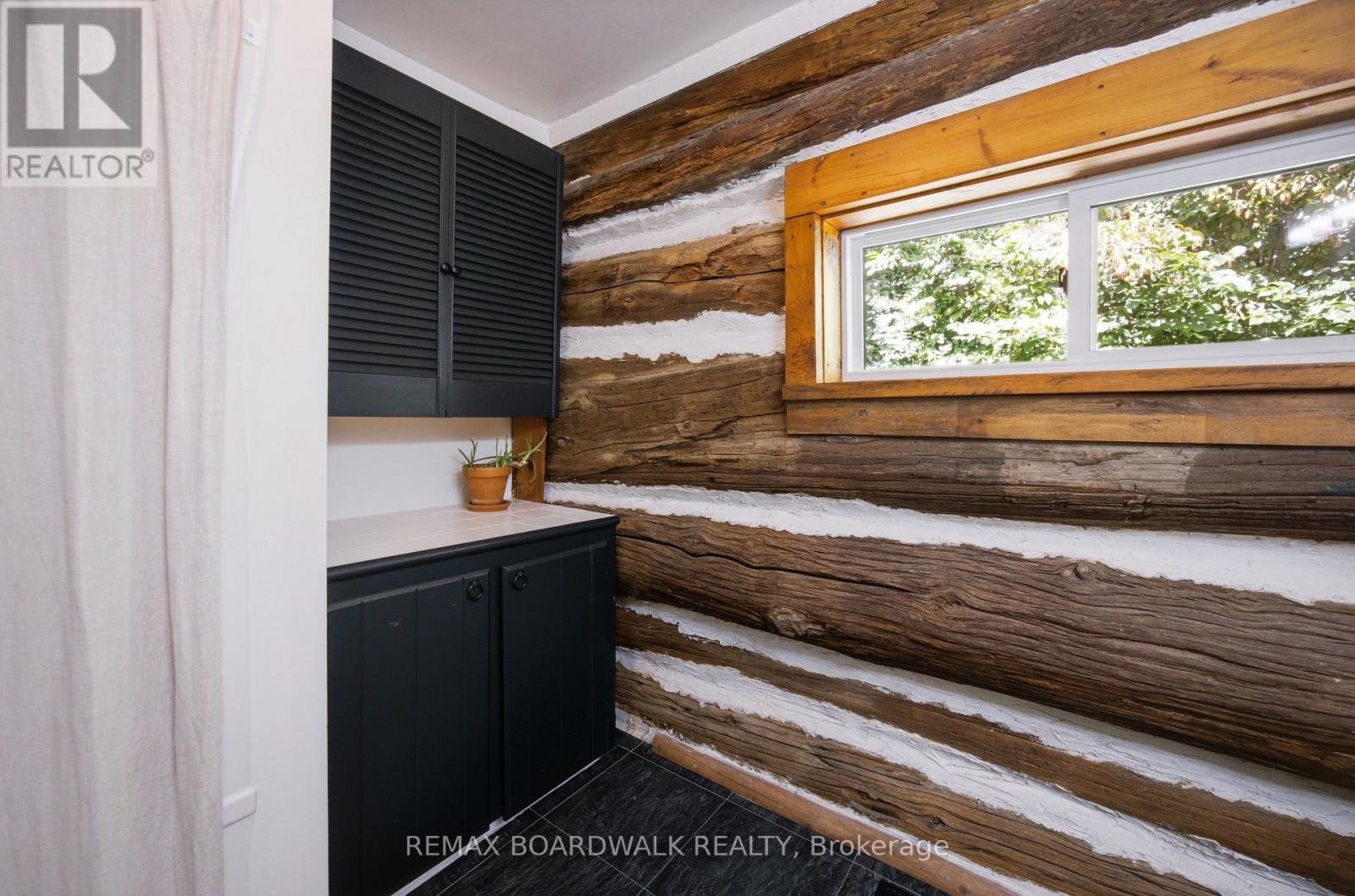 394 KENYON ROAD - Image 26