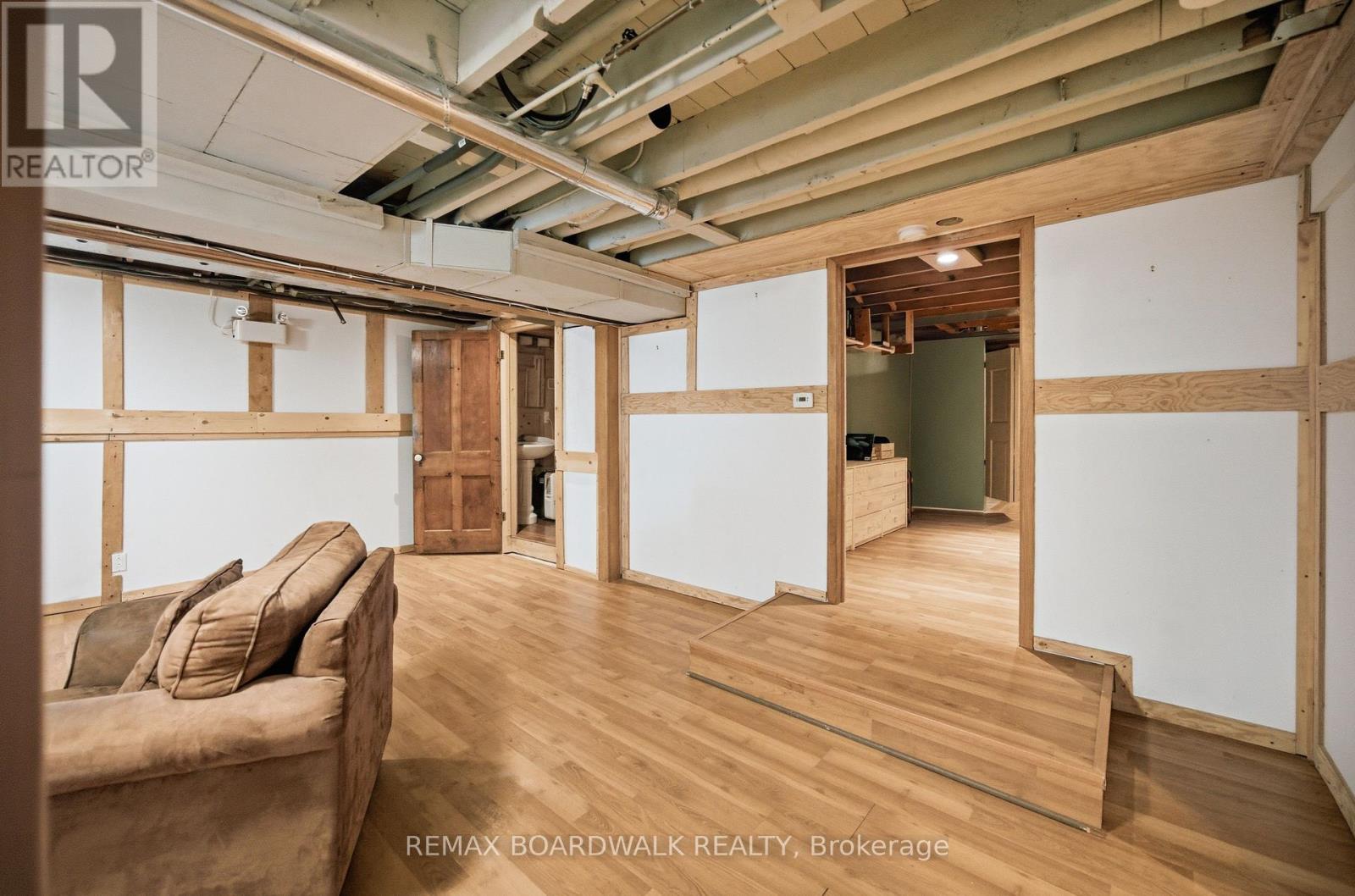 394 KENYON ROAD - Image 28