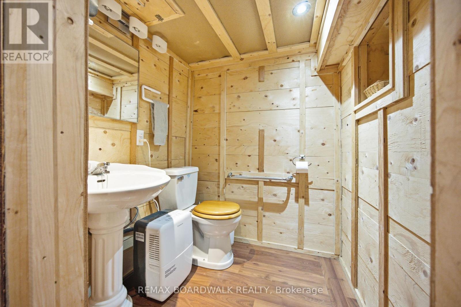 394 KENYON ROAD - Image 30