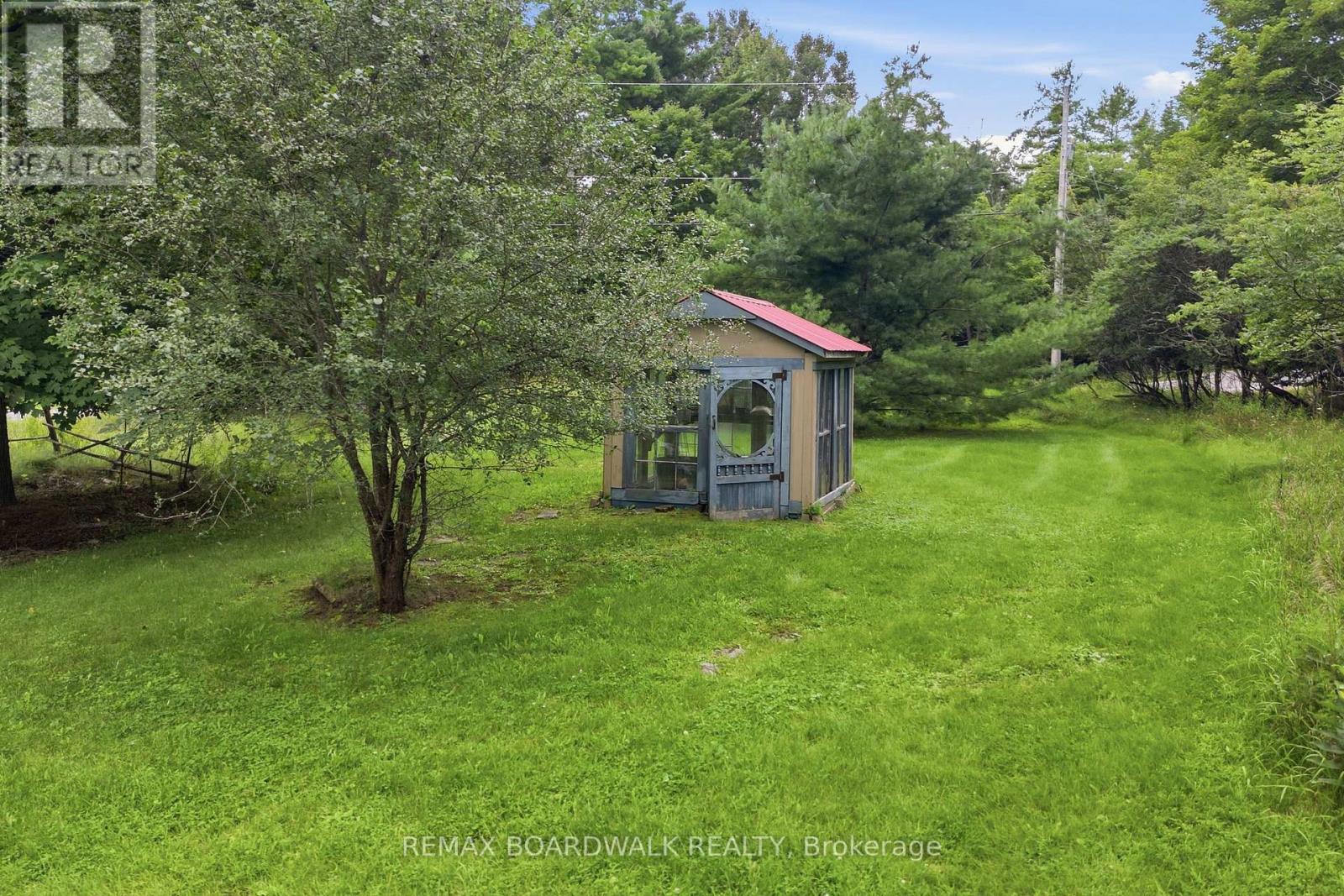 394 KENYON ROAD - Image 34