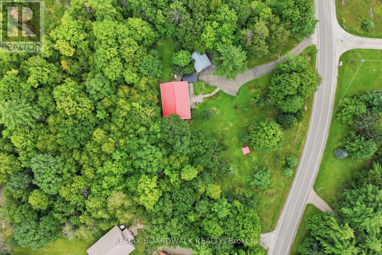 394 KENYON ROAD - 36