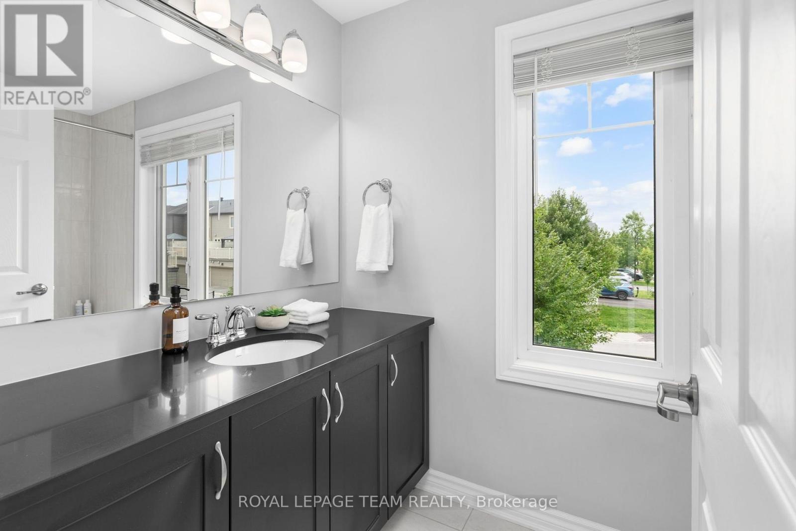 777 MALOJA WAY - Image 37
