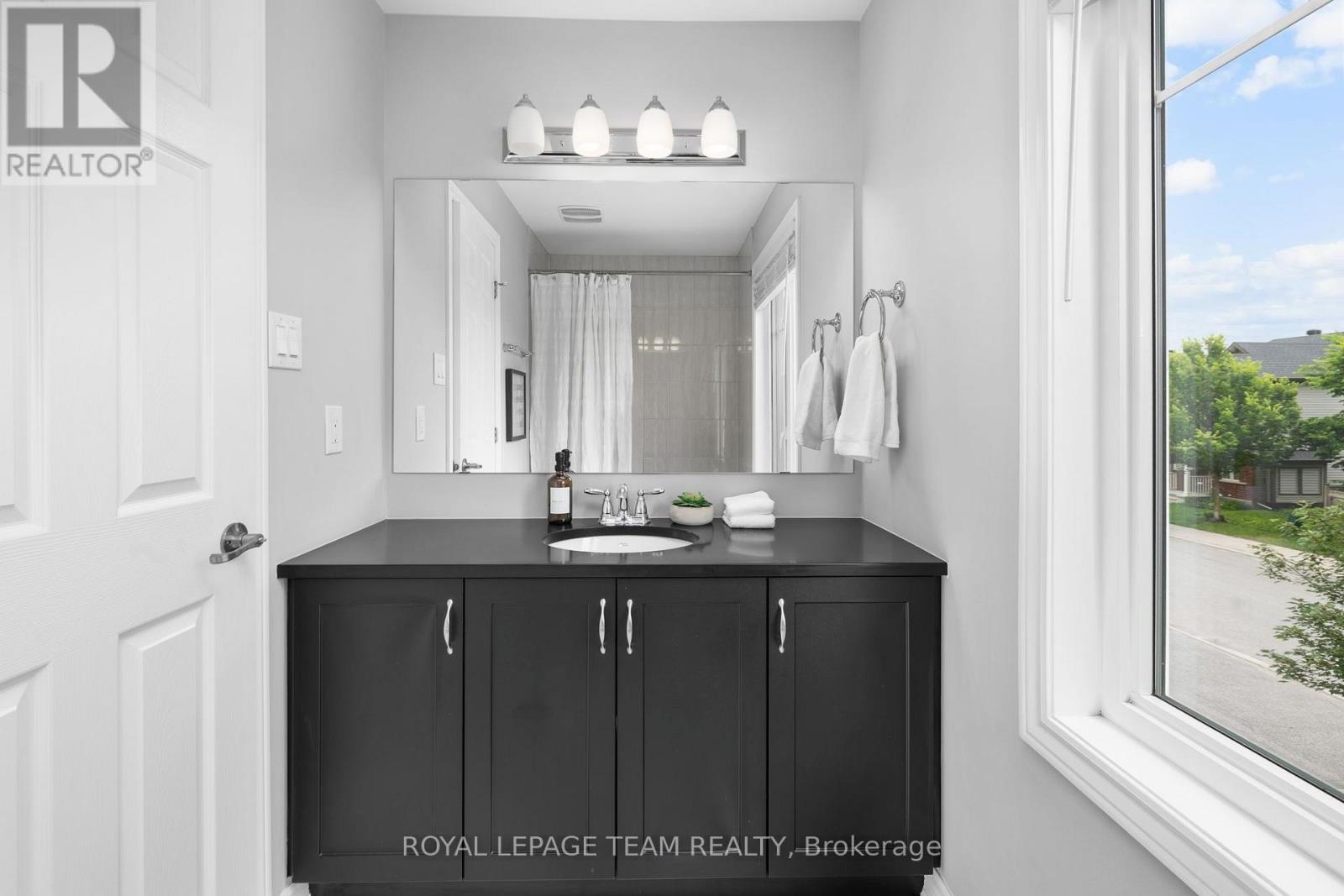 777 MALOJA WAY - Image 38