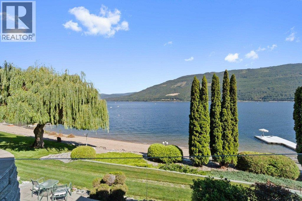 4842 SUNNYBRAE CANOE POINT Road - Image 12