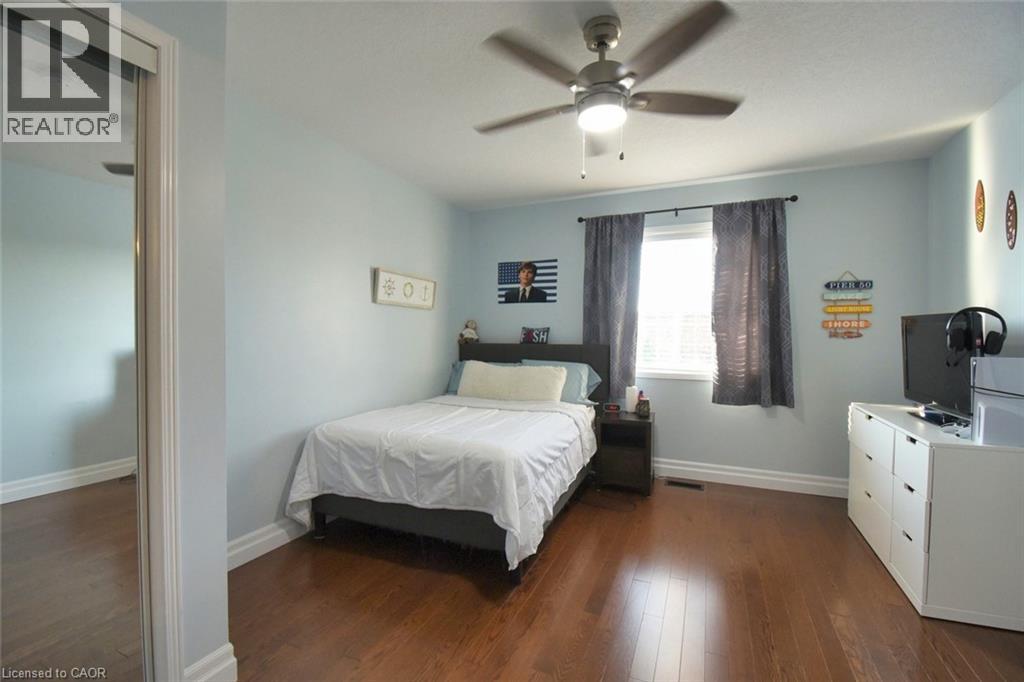 188 HUNTER Way - 30