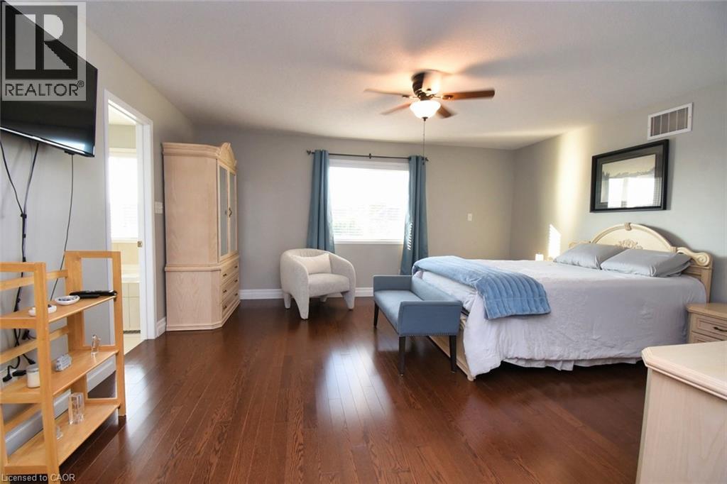 188 HUNTER Way - Image 24