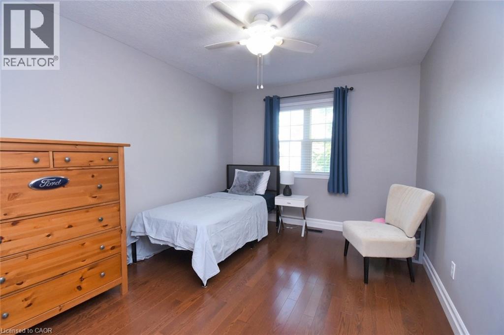 188 HUNTER Way - 32