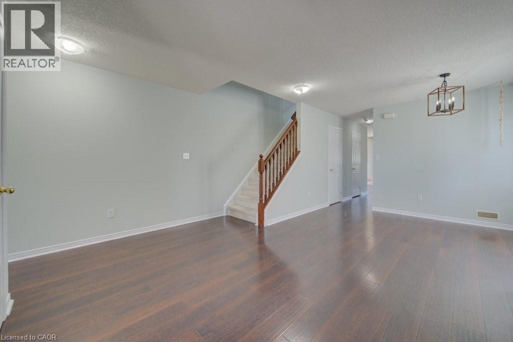 #15C 240 WESTMEADOW Drive - 7