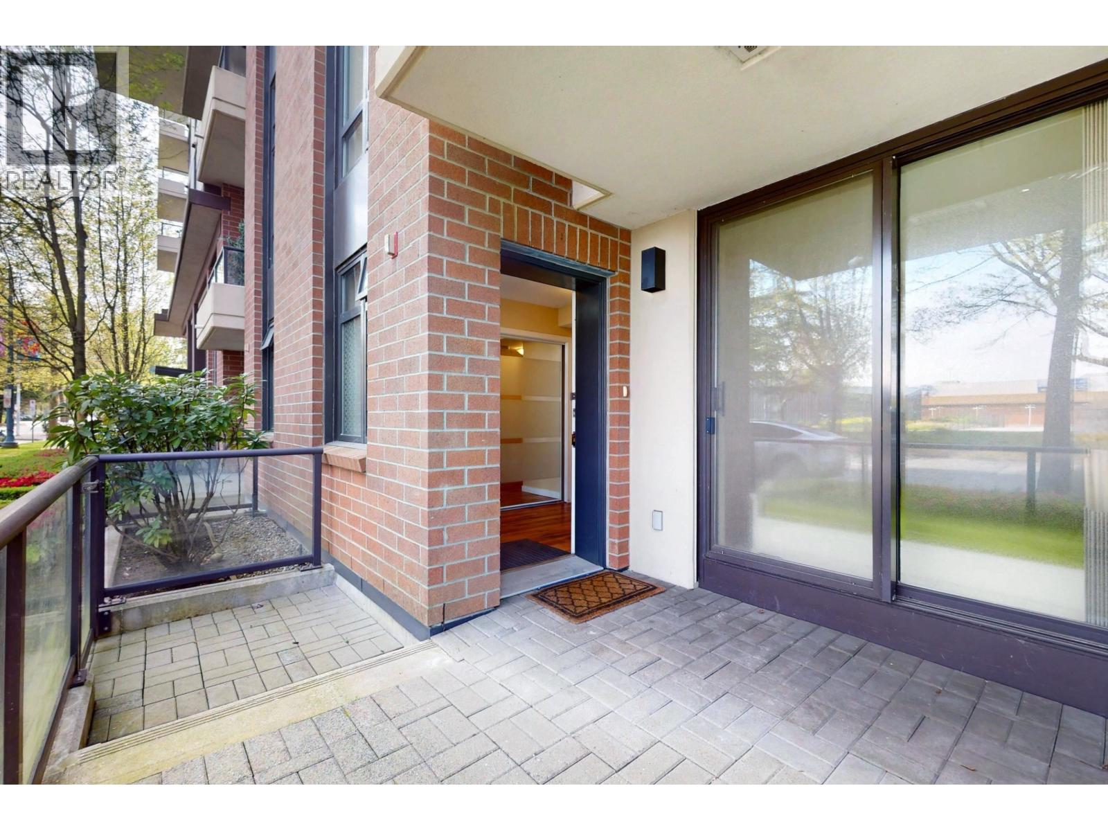 5 8160 LANSDOWNE ROAD, Richmond