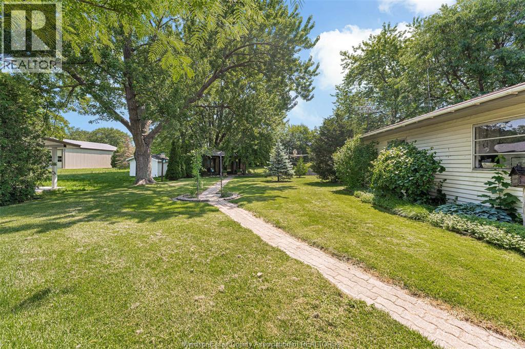 316 EAST RUSCOM RIVER ROAD - 9