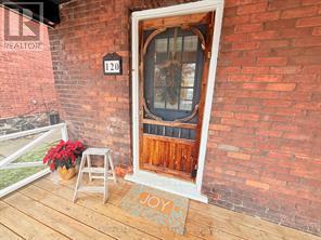 120 SECOND AVENUE W - Image 4