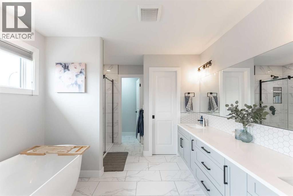 2006 30A Avenue - Image 19