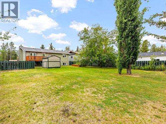 64 TAMARACK DRIVE - 23