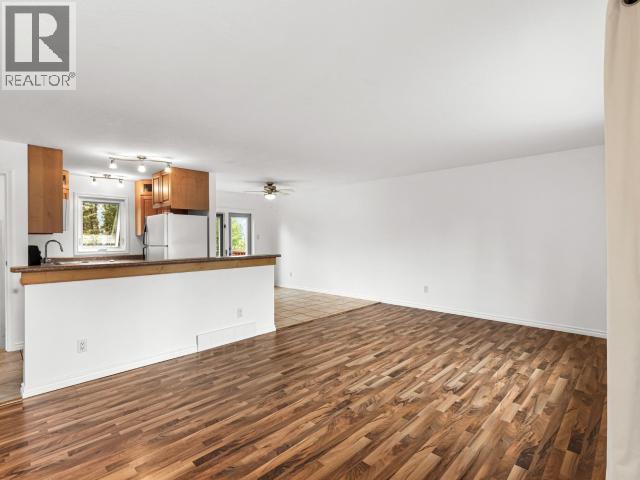 64 TAMARACK DRIVE - 4