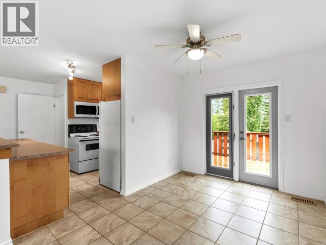 64 TAMARACK DRIVE - 5