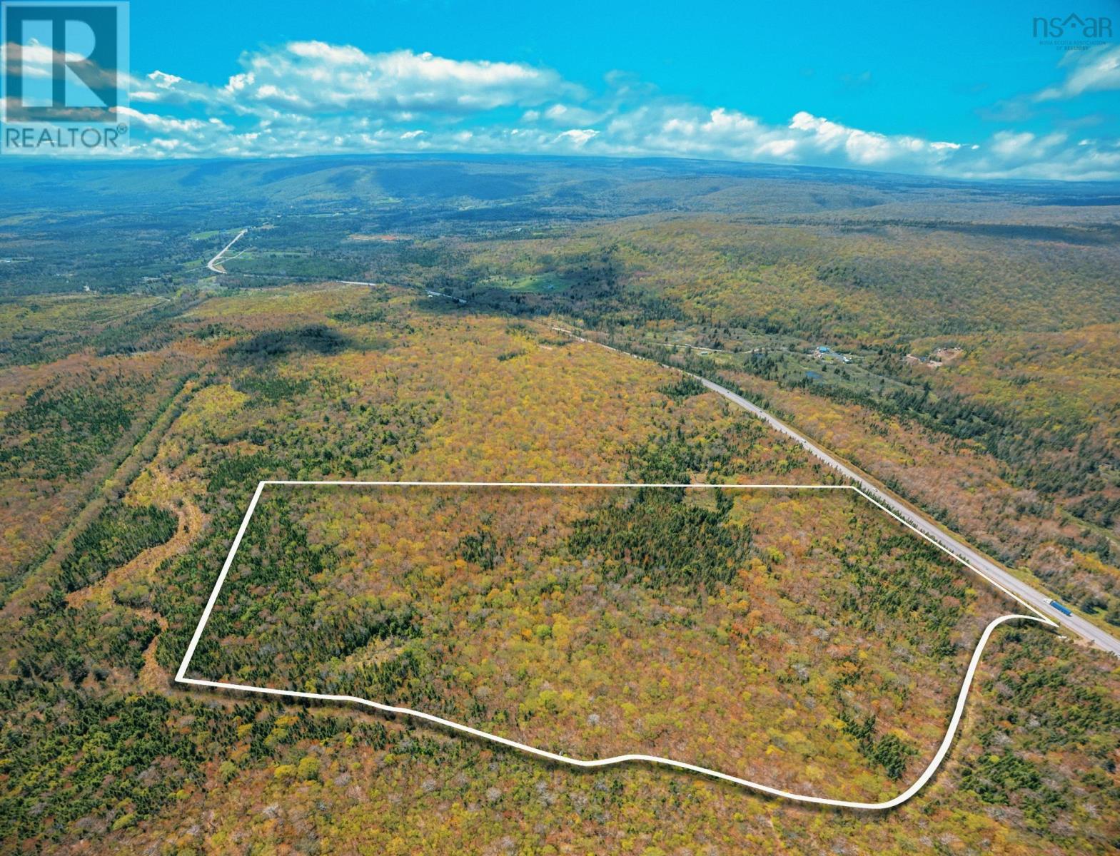 Property 4 of 12 of No. 105 Highway