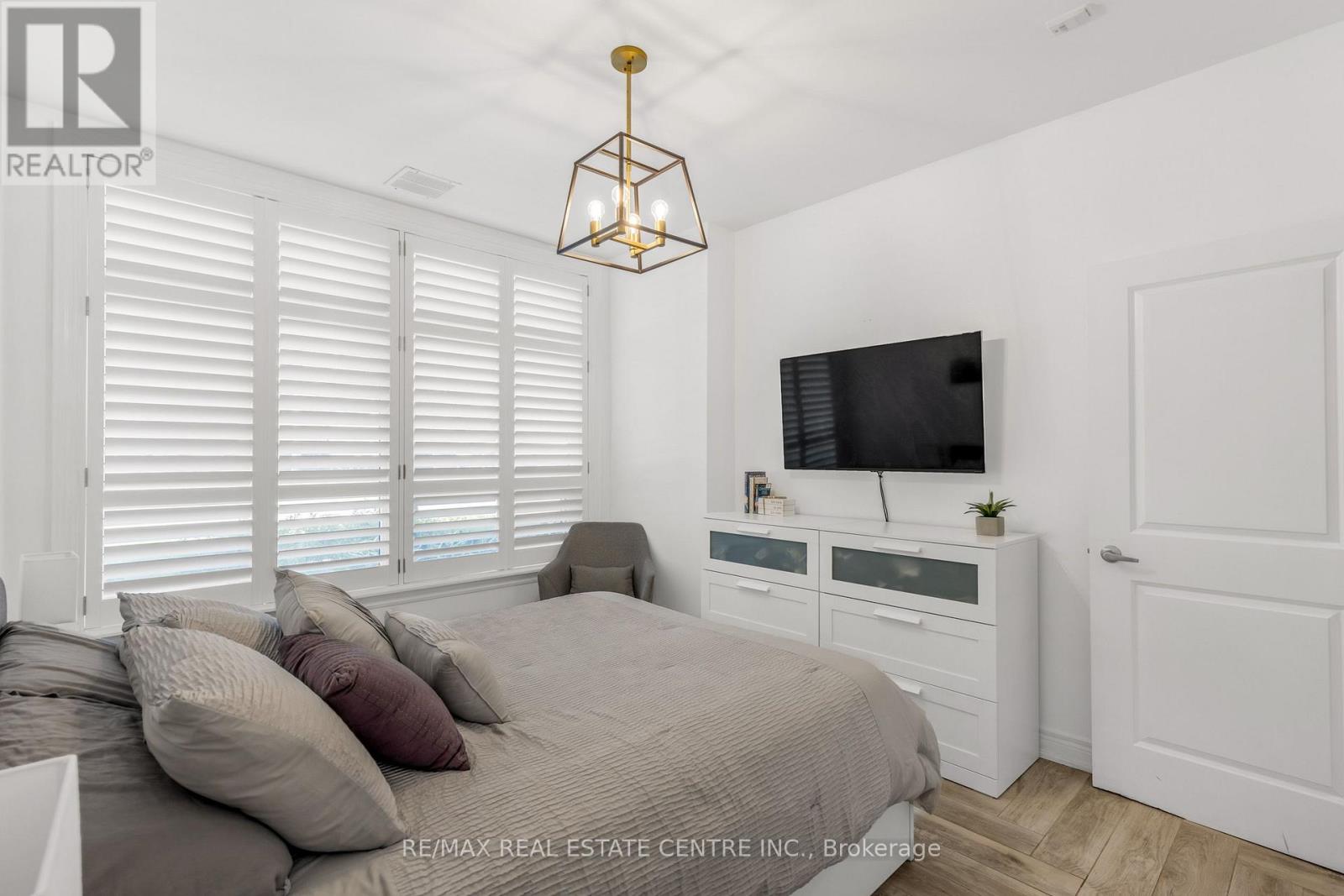 #113 701 SHEPPARD AVENUE W - 19