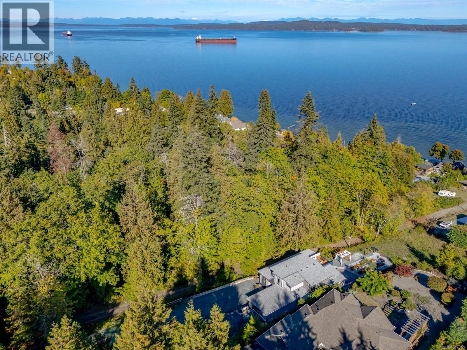 10333 Chemainus Rd, Saltair
