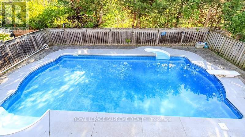 2169 JANS BOULEVARD - Image 35