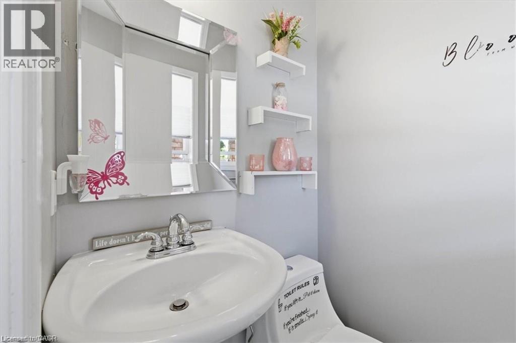 #1 84 WESTMEADOW Drive - Image 7