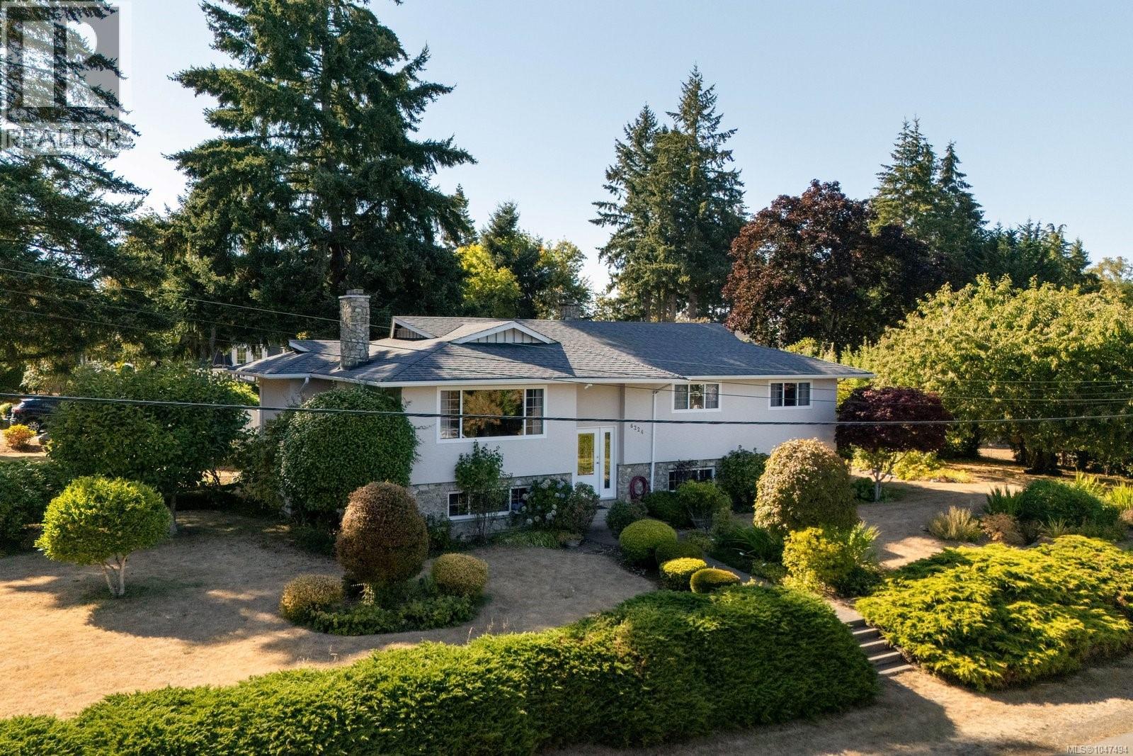 6224 Robin Way - 1