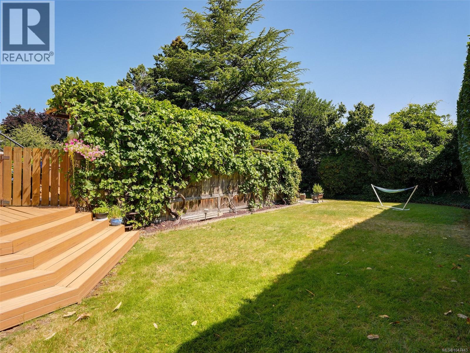 104 Leila Pl, Colwood