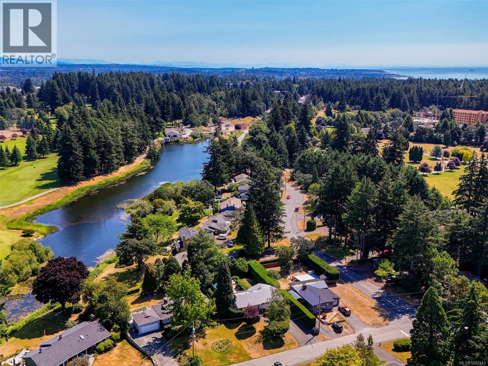 104 Leila Pl, Colwood