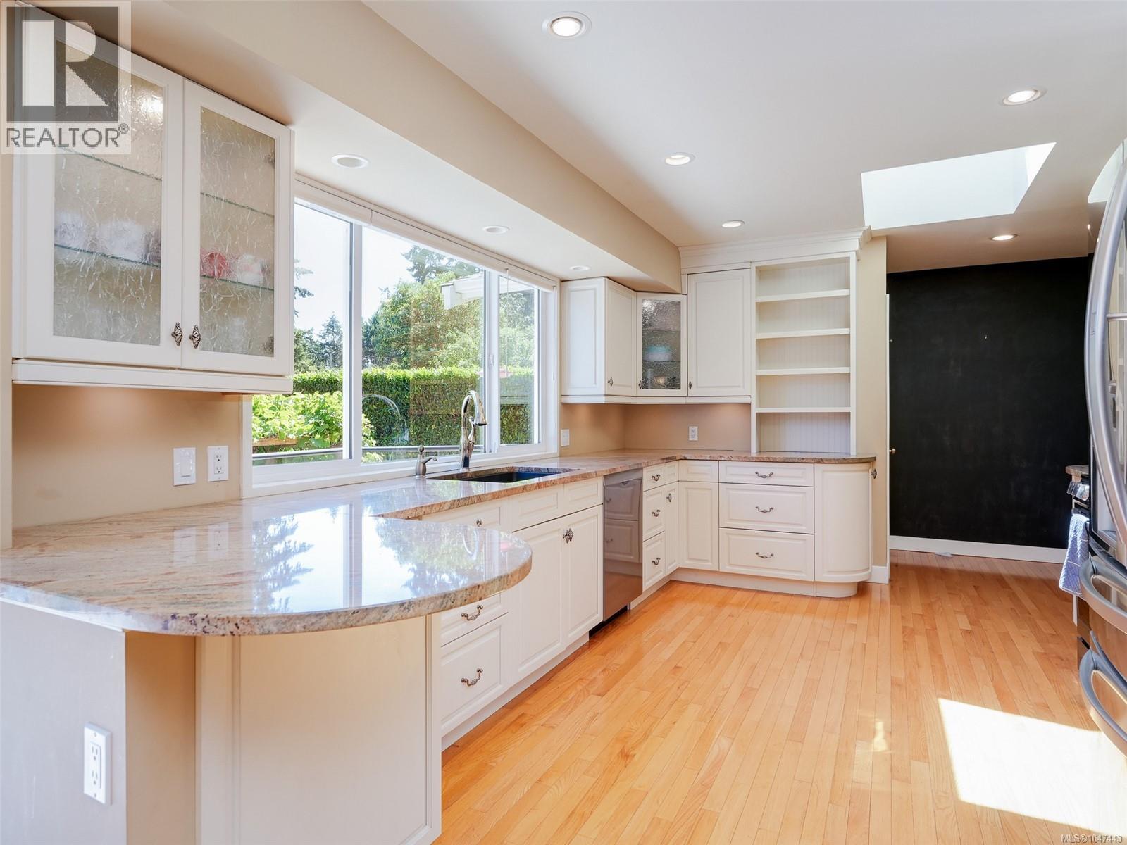 104 Leila Pl, Colwood