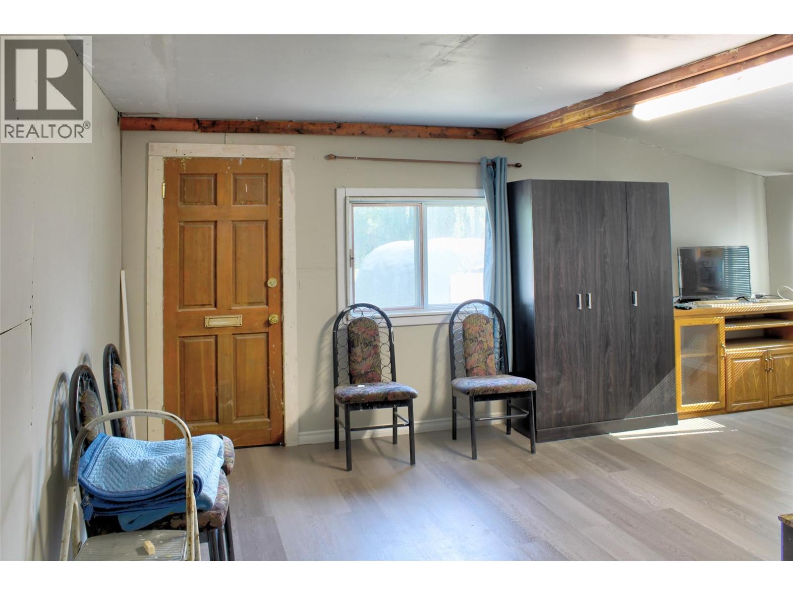 2860 Willowdale Drive - 16