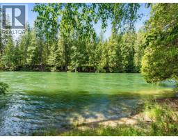 2621 3a Highway, Castlegar, BC V1N4P5 Photo 20