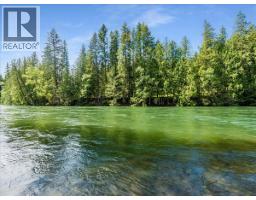 2621 3a Highway, Castlegar, BC V1N4P5 Photo 9