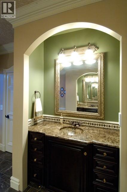  3517 Lakeshore Road, Kelowna
