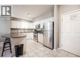 Dining room - 1873 Country Club Drive Unit# 2314, Kelowna, BC V1V2W6 Photo 6