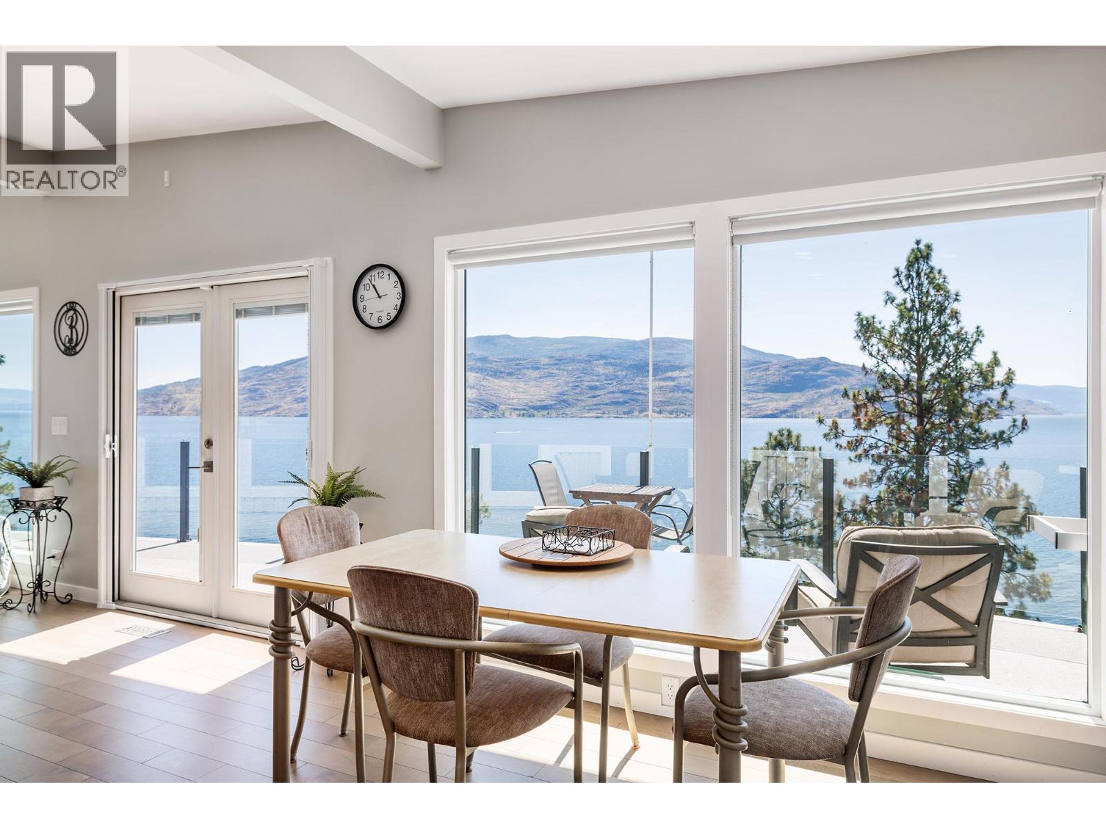 6415 Renfrew Road - 7