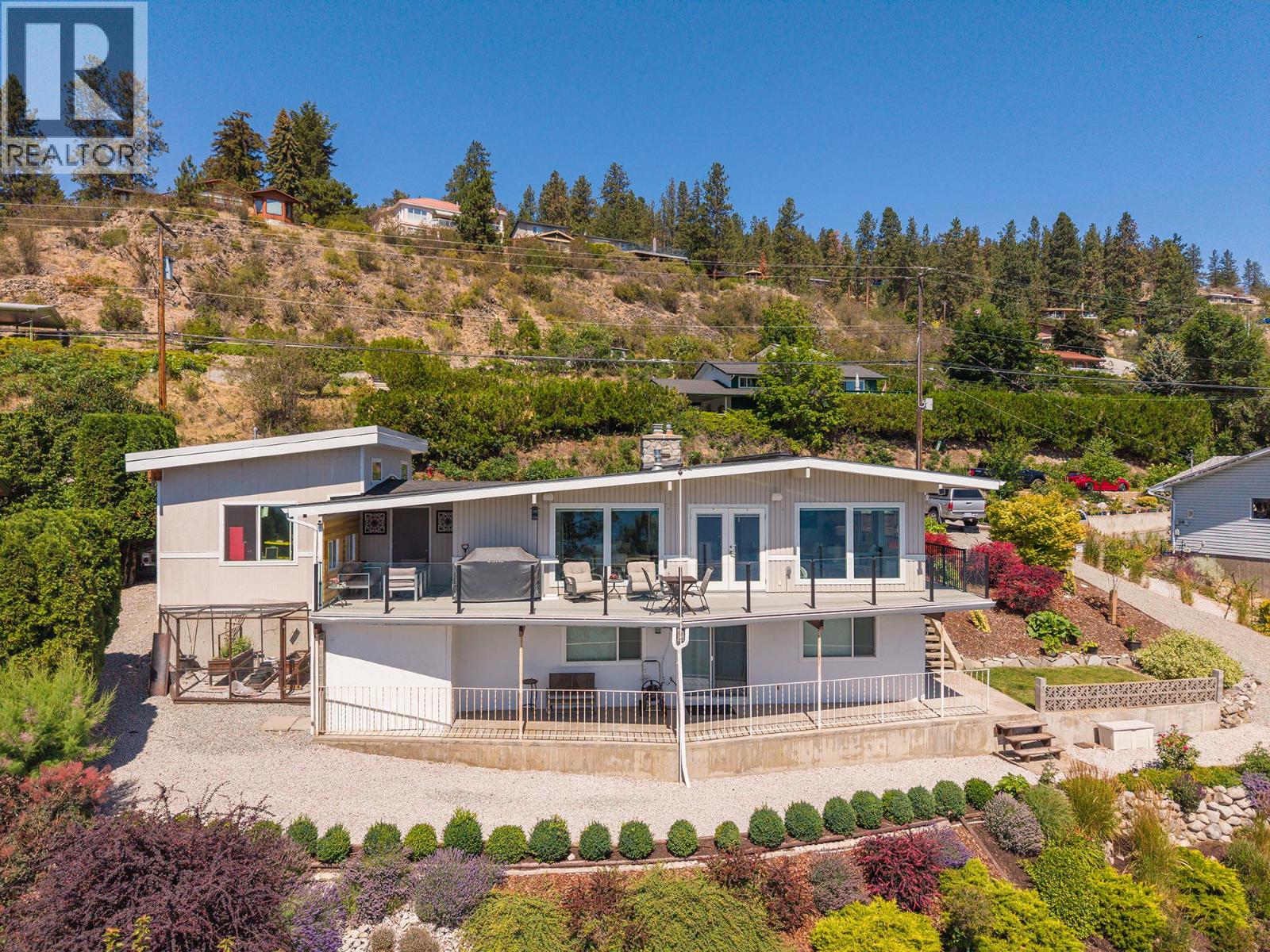 6415 Renfrew Road - 56