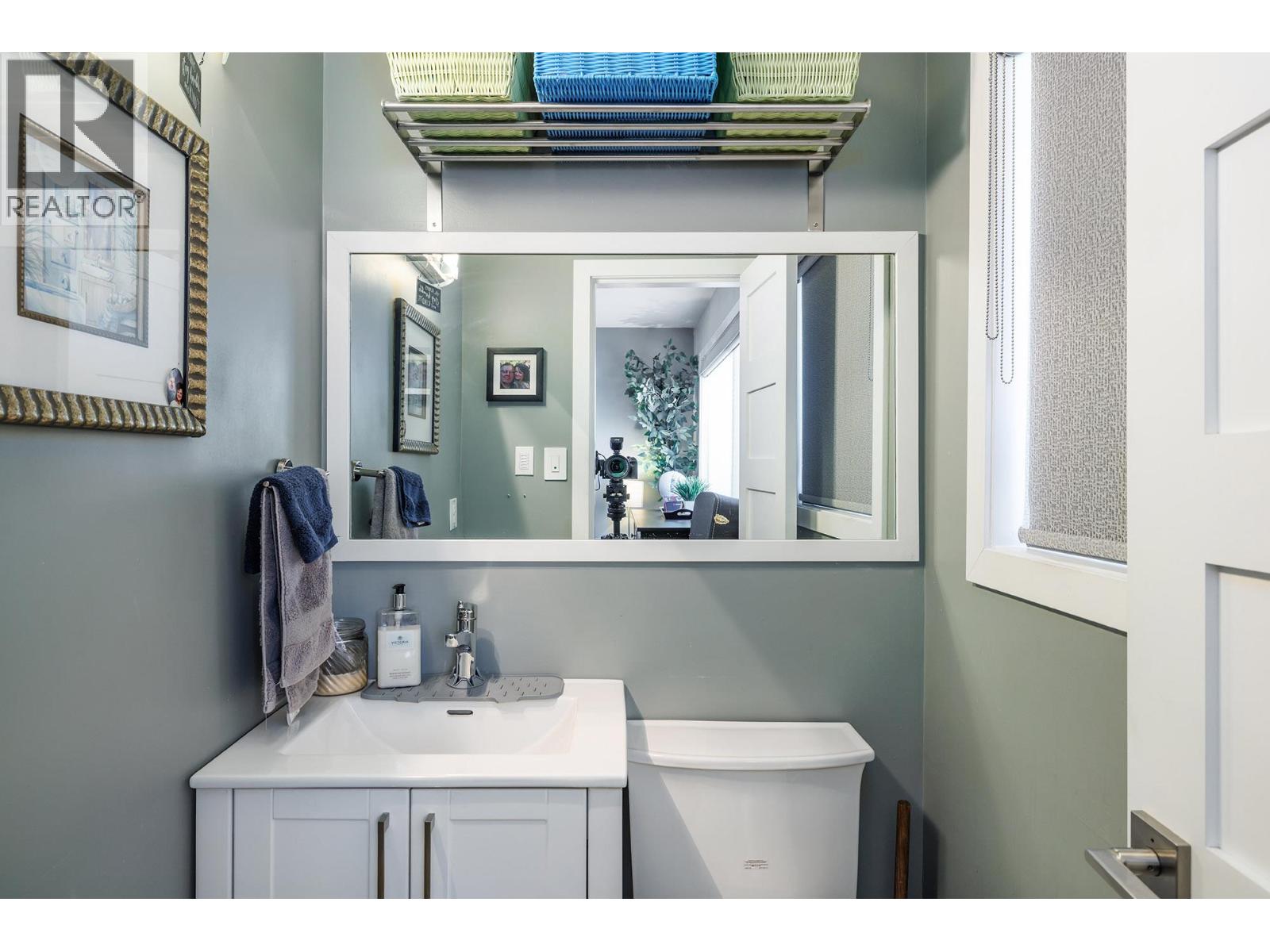 6415 Renfrew Road - 16
