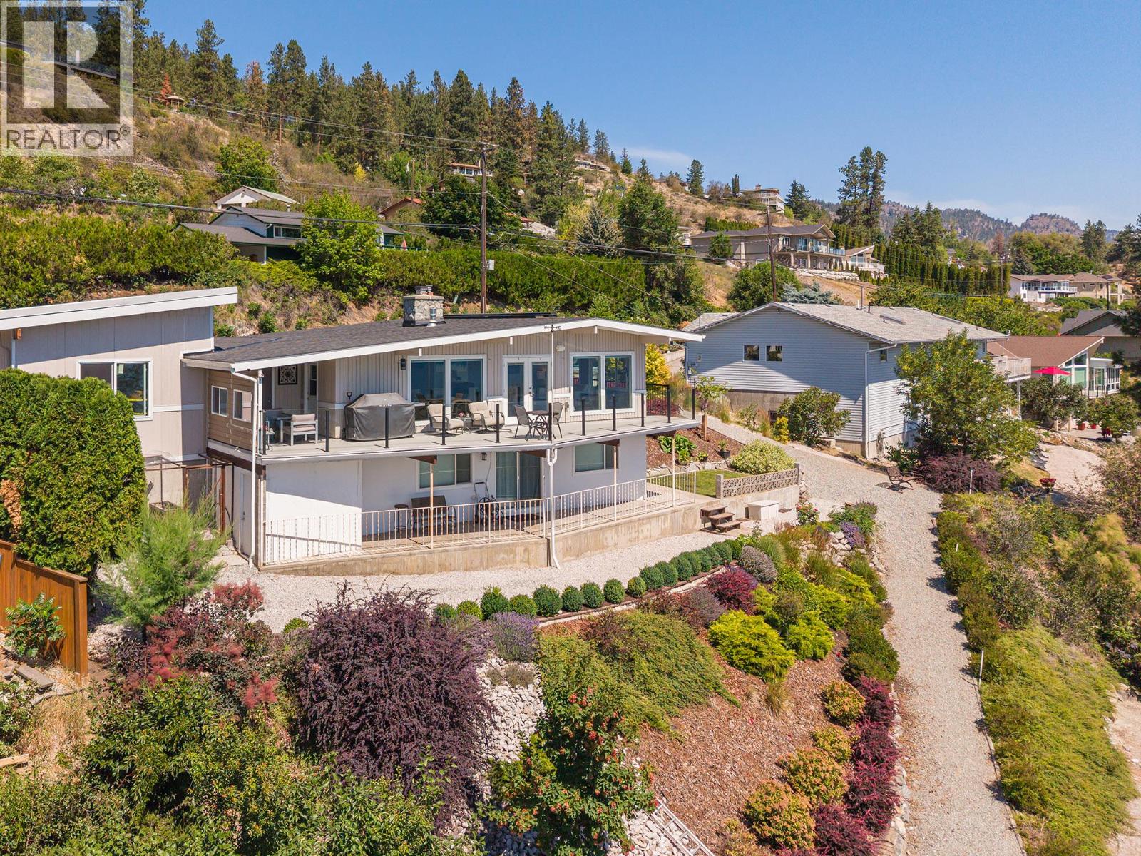 6415 Renfrew Road - 54