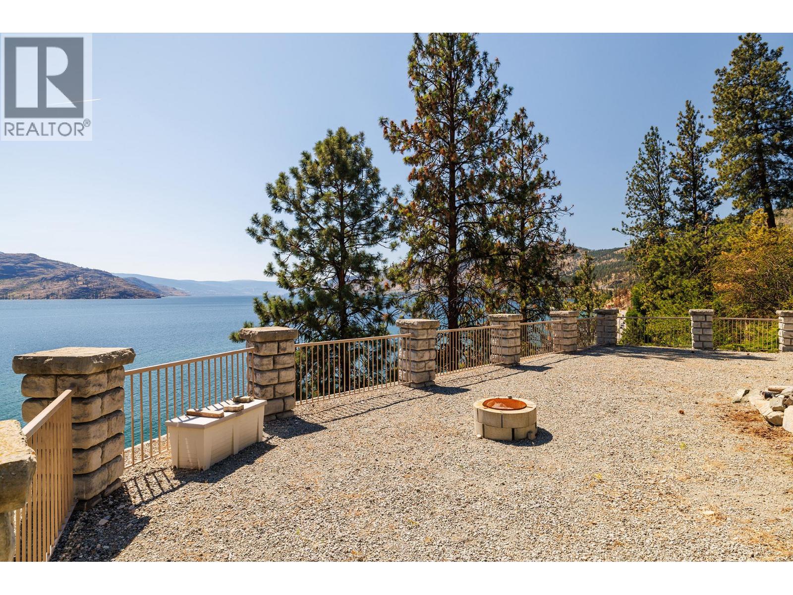 6415 Renfrew Road - 31