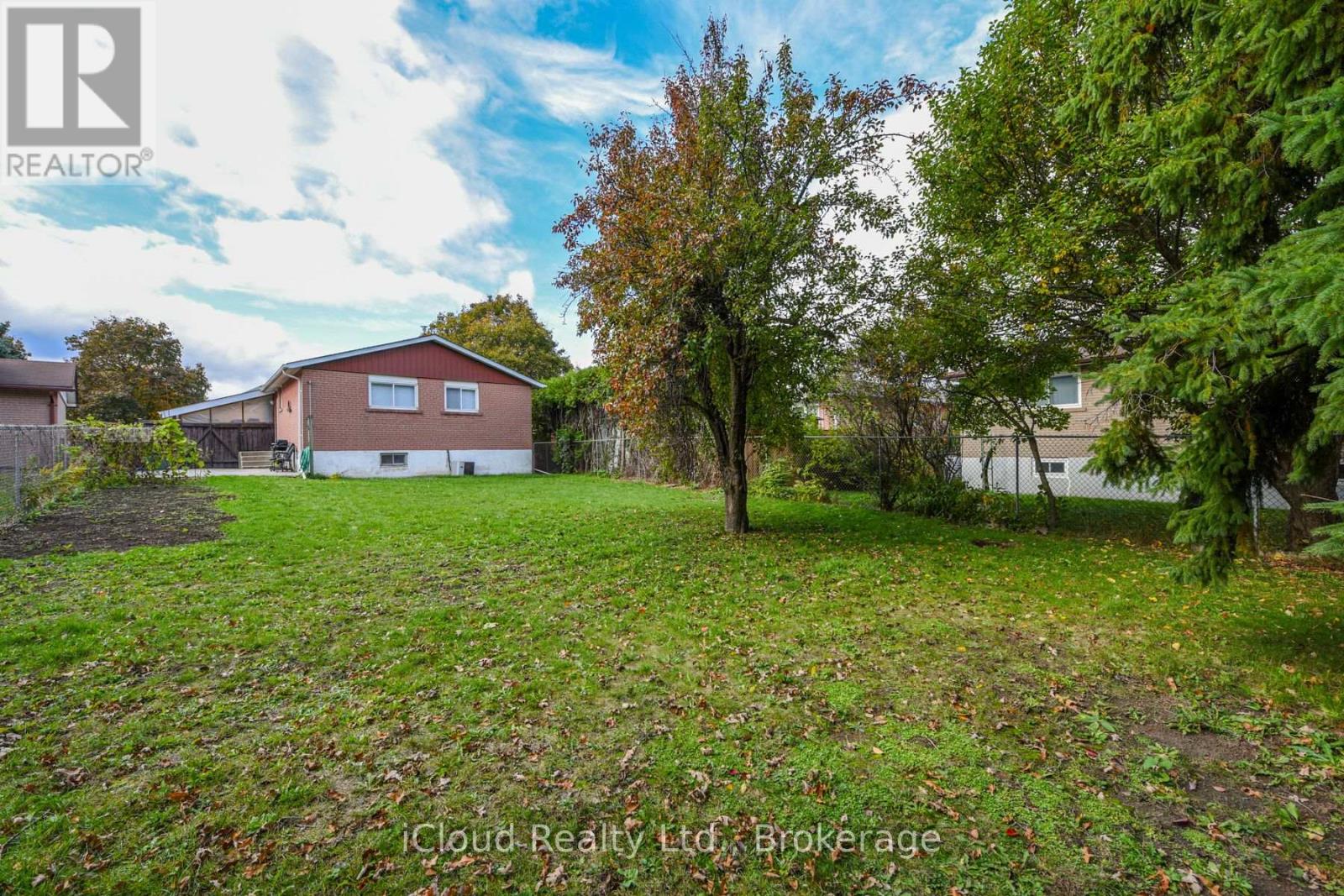 38 WELBECK DRIVE - 18