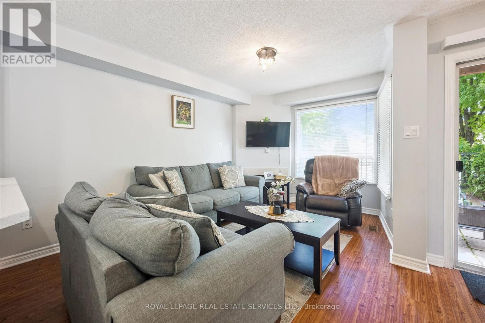 #66 1240 WESTVIEW TERRACE - Image 9