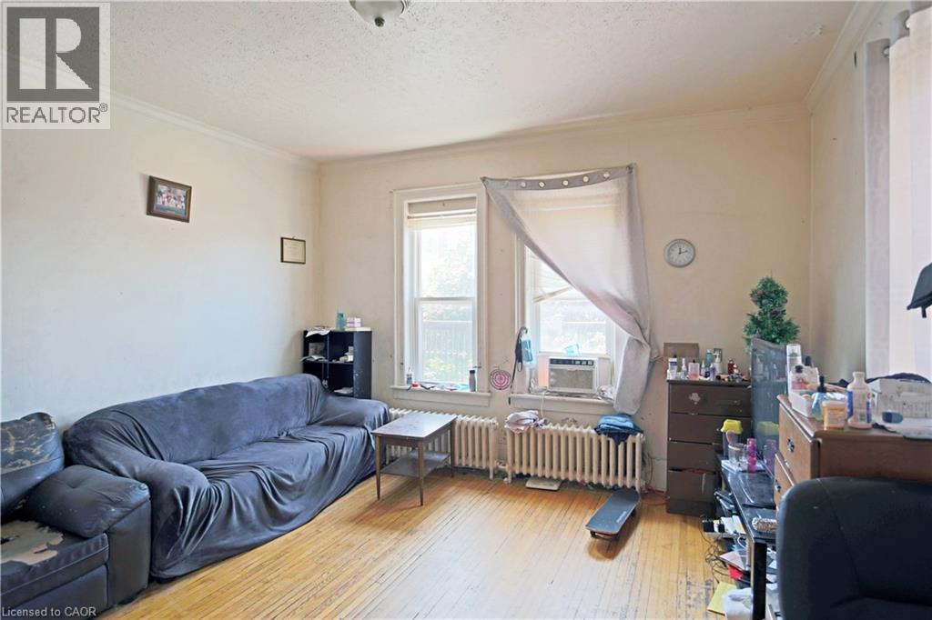 116 WEBER Street E - Image 13