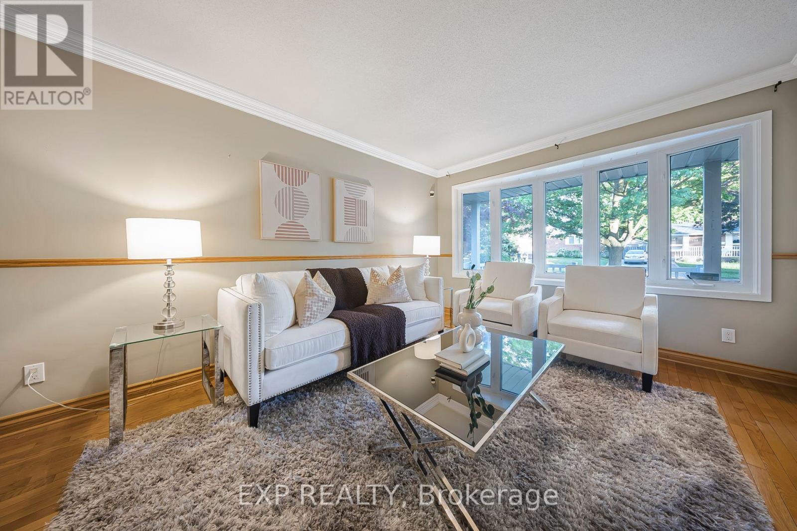 124 DUNSMERE DRIVE - 5
