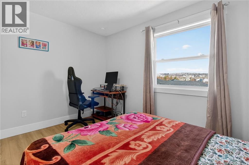 203 Teaberry Avenue - 20