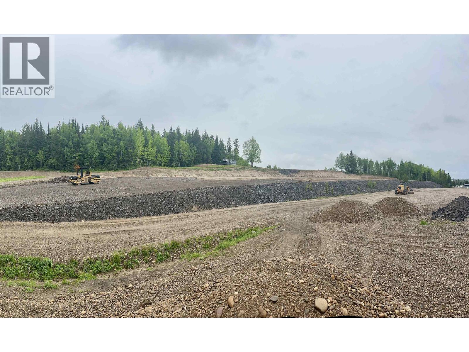 Photo 9 of 15 — 4330 GISCOME ROAD · Prince George, BC
