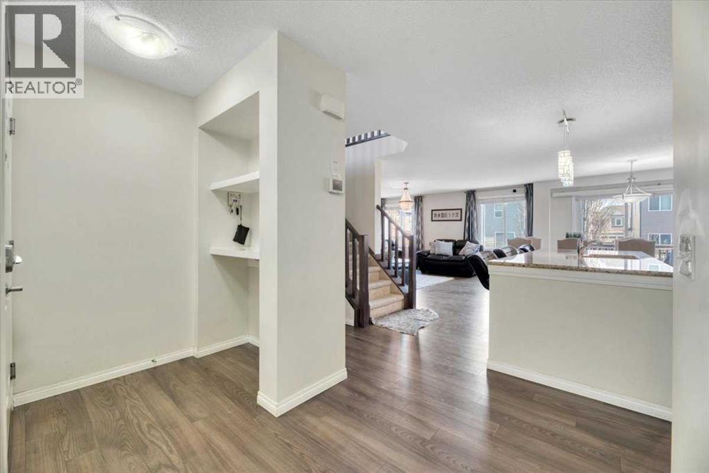 145 Viewpointe Terrace - Image 4