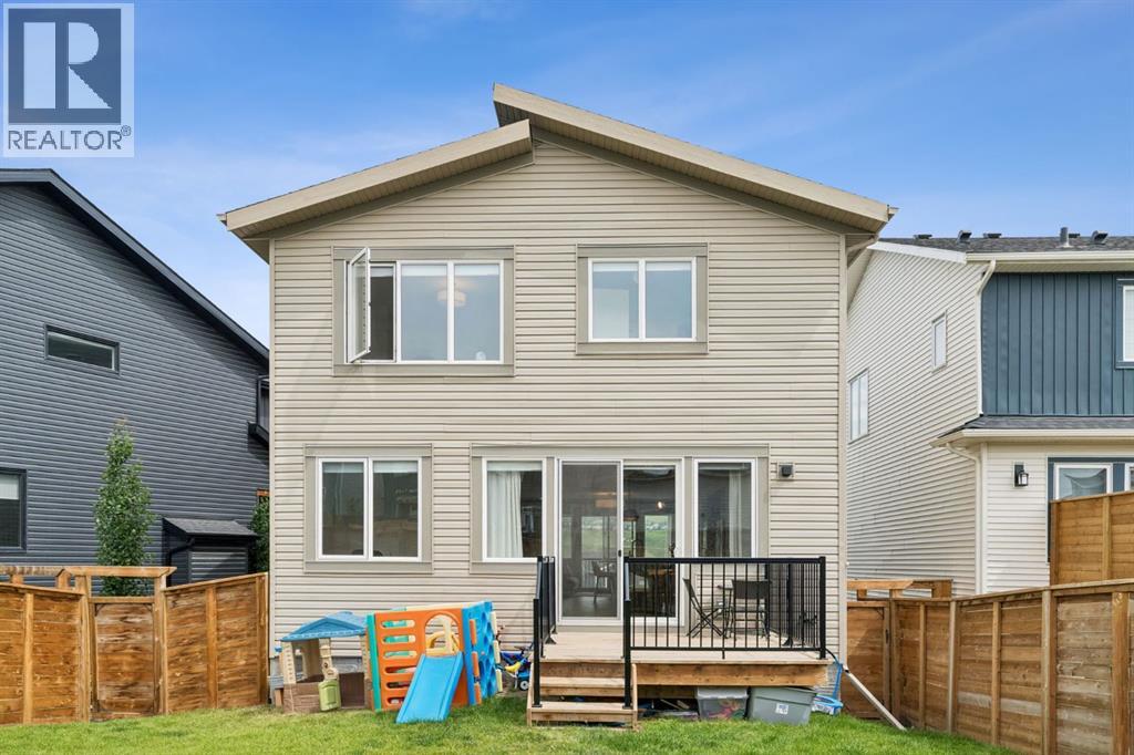 205 Precedence View - Image 29