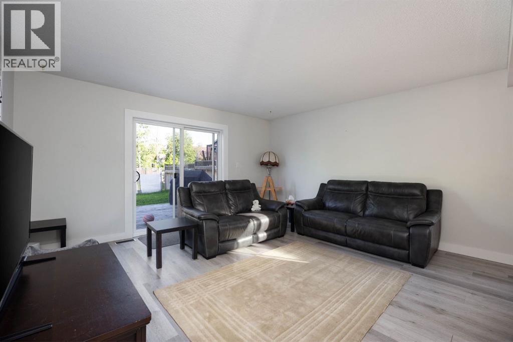 1041 Timberline Drive - 10