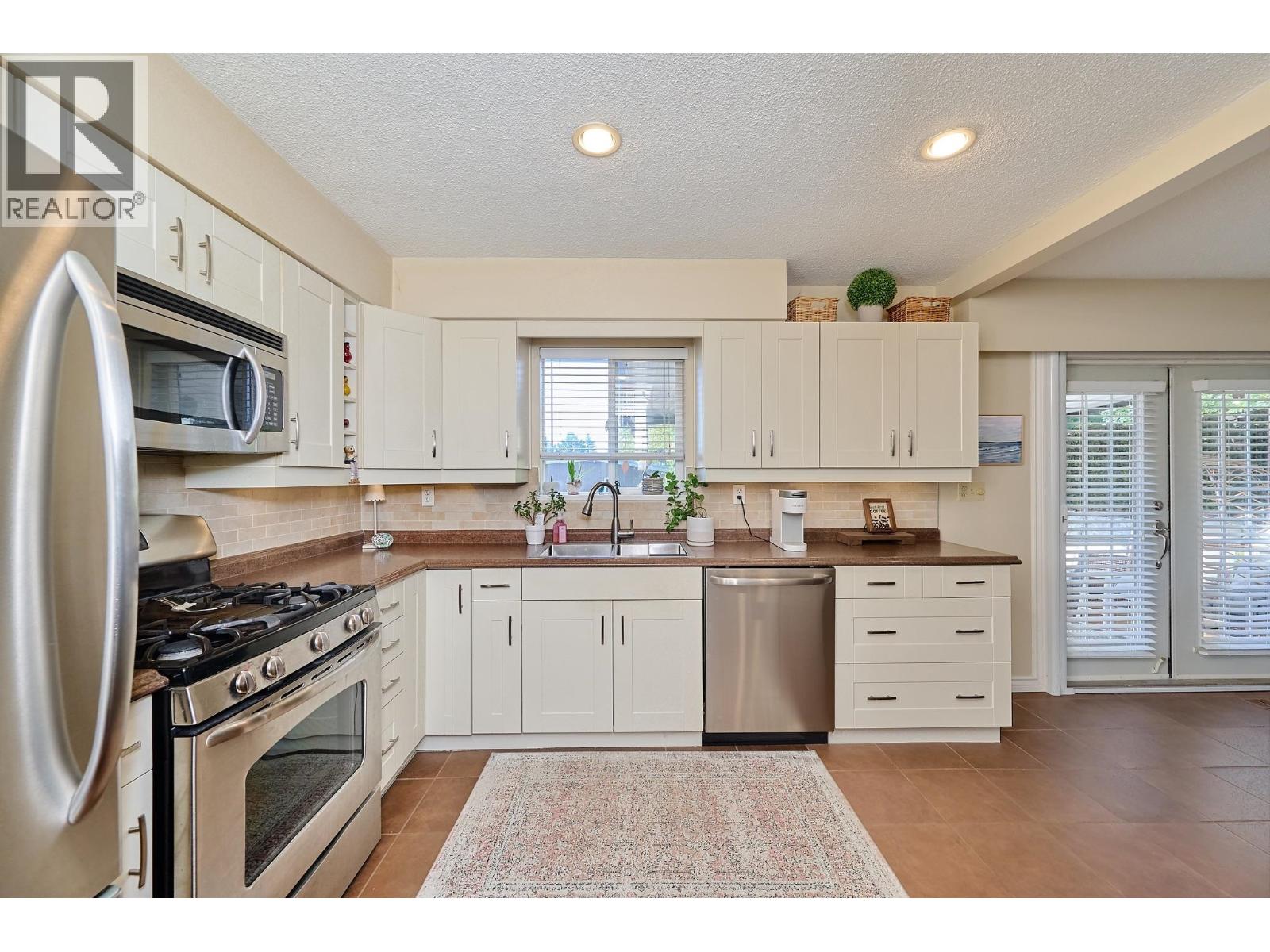 19852 116A AVENUE, Pitt Meadows